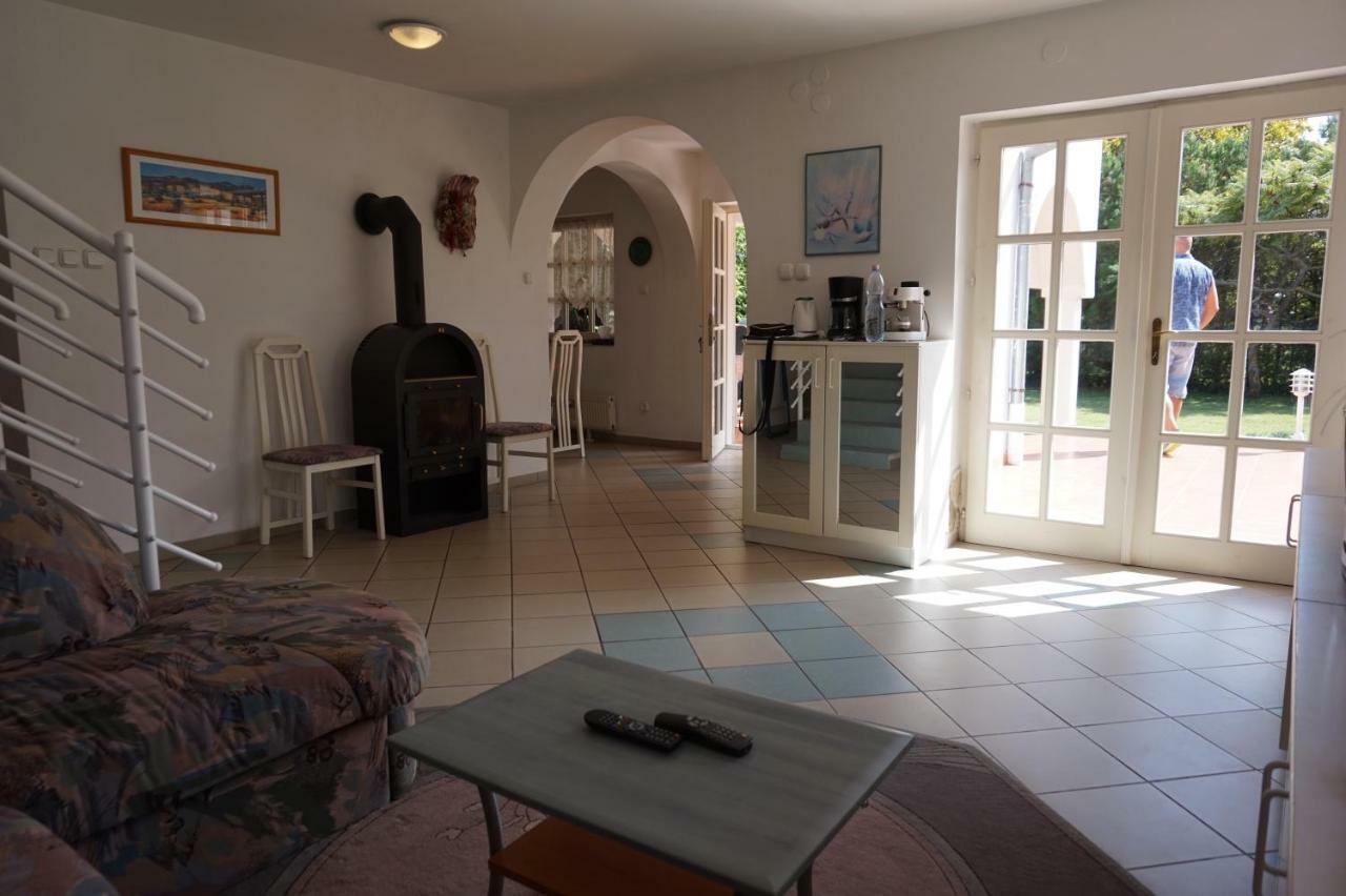 Tieff Apartmanhaz Balatonmariafuerdo Hullamtelep Balatonkeresztúr Екстериор снимка